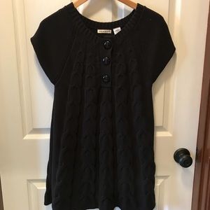 Black sweater/top. Nice, worn only a few times.